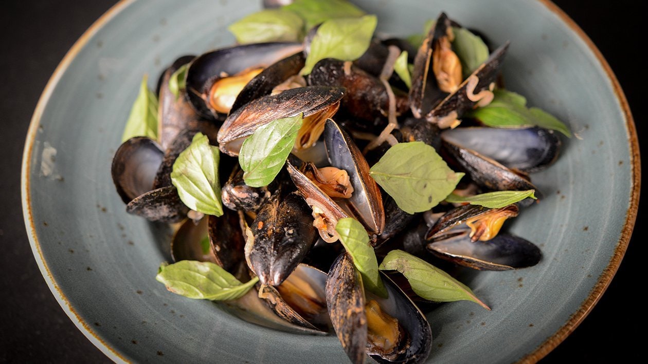 Steamed Mussels in a Thai Broth – - Recipe
