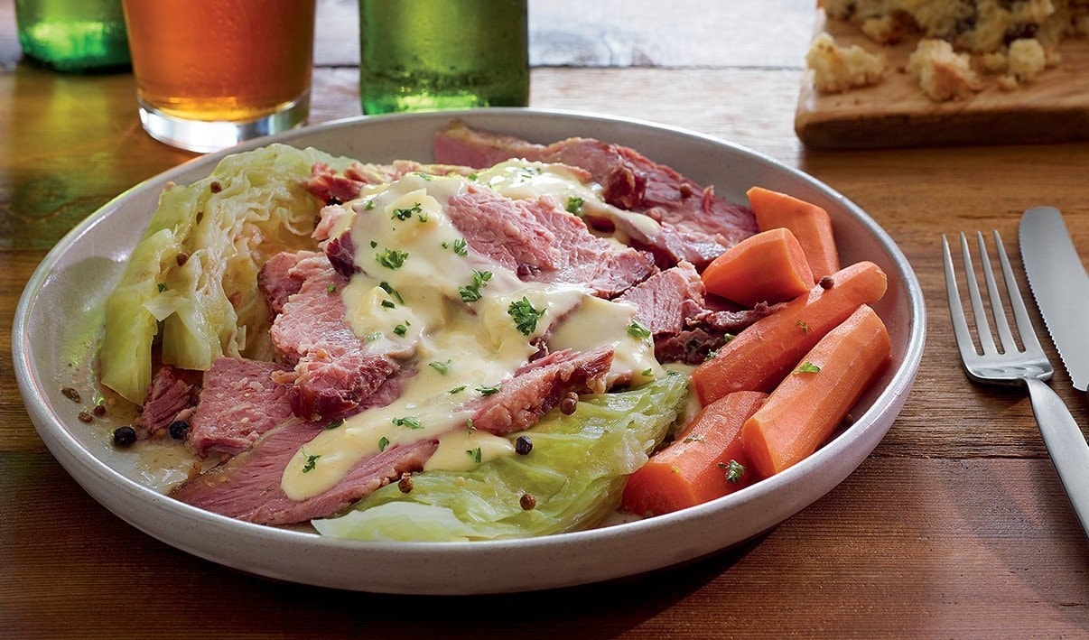 Sliced Corned Beef with Creamed Cabbage Sauce – recipe