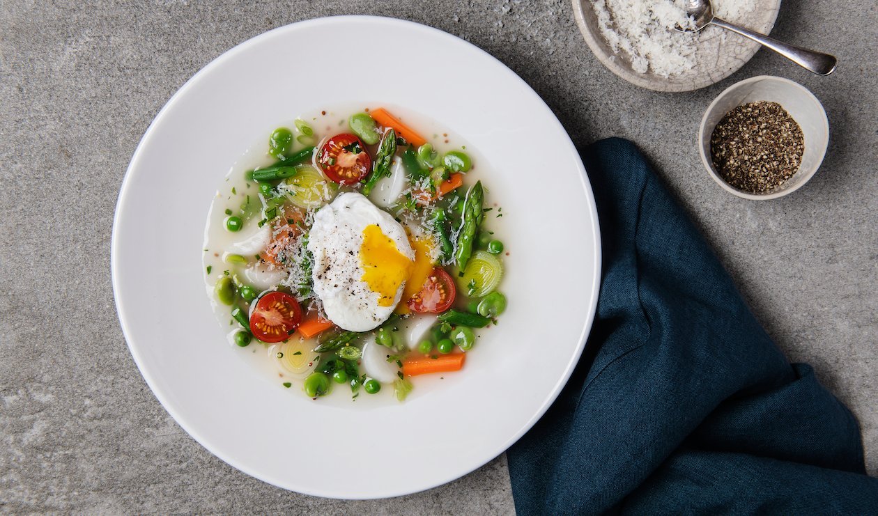 Cassoulet aux œufs et Légumes de Printemps – - Recette