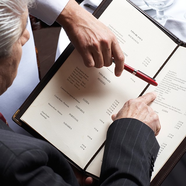 Handling Allergens and Knowing What to Do If a Reaction Occurs