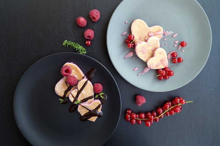 Inspiration for a delicious valentines day themed dessert. Inspiration for a delicious valentines day themed dessert.