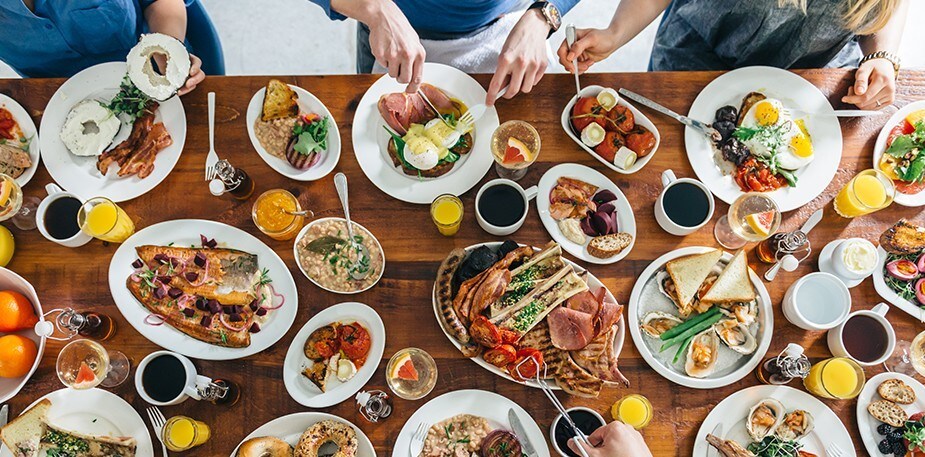 Spring Menu Ideas: Celebrating Moms, Dads and Grads!