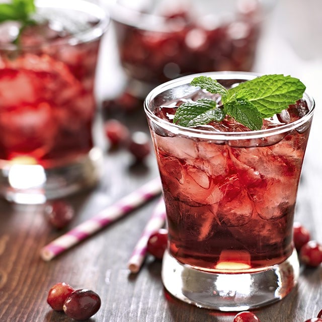 Shake Things Up with the Latest Cocktail Trends