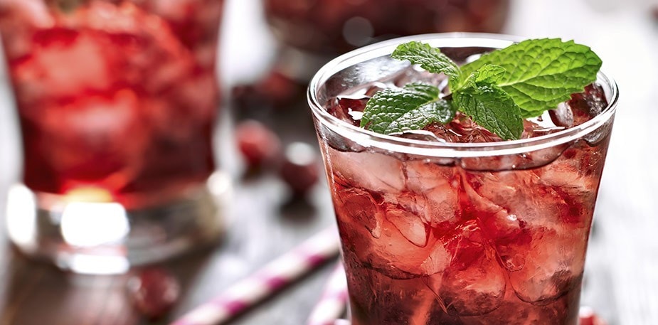 Shake Things Up with the Latest Cocktail Trends