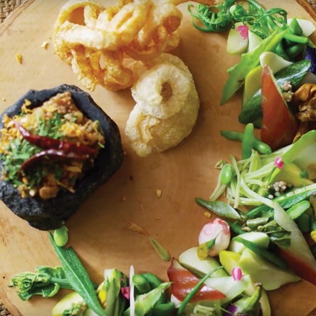 Young Jackfruit Relish with fresh vegetables and fried pork rind Young Jackfruit Relish with fresh vegetables and fried pork rind