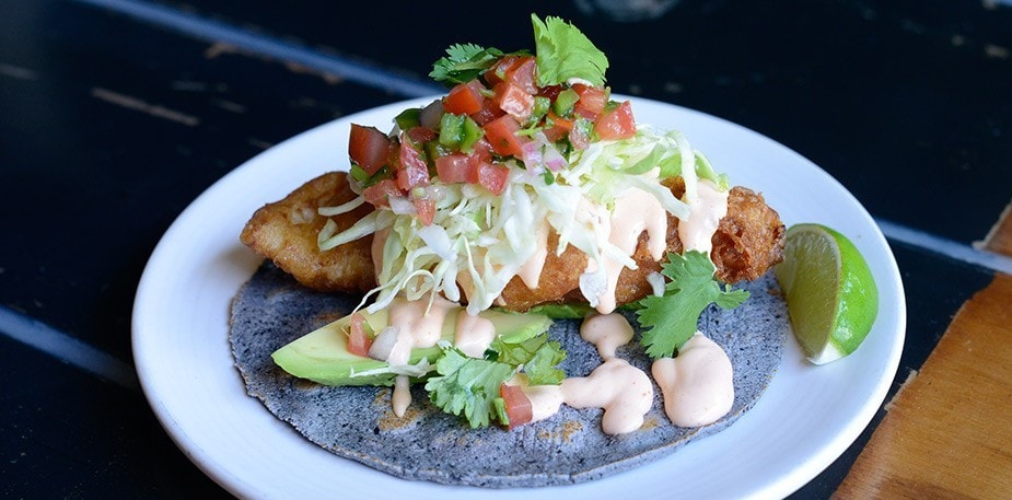 Tacos au poisson Baja à la bière cuisinés à partir de rien par la chef Christine