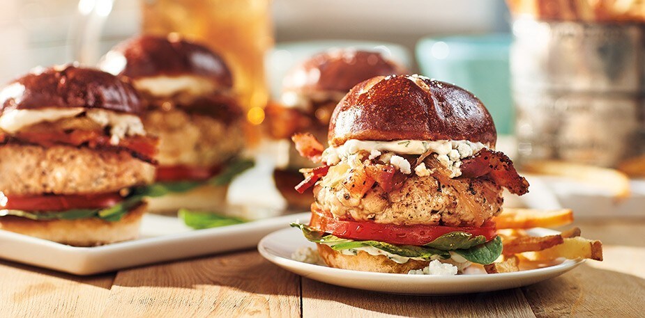 Les plats sur les tendances hamburger auxquelles vous devez réellement porter attention avec le chef Jorge Cespedes