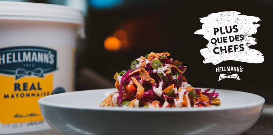 Le chef Gurj s’en remet aux mayonnaises Vraie et Végétale Hellmann’s pour obtenir un goût irrésistible