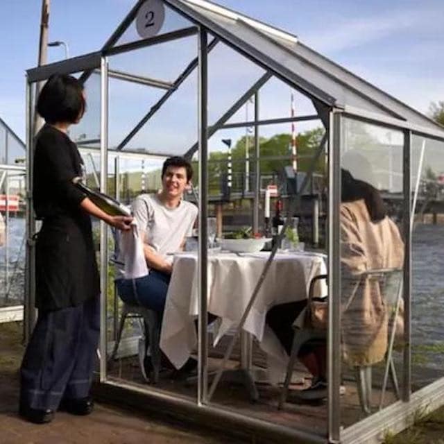 Les Chefs globaux discute de la reouverture